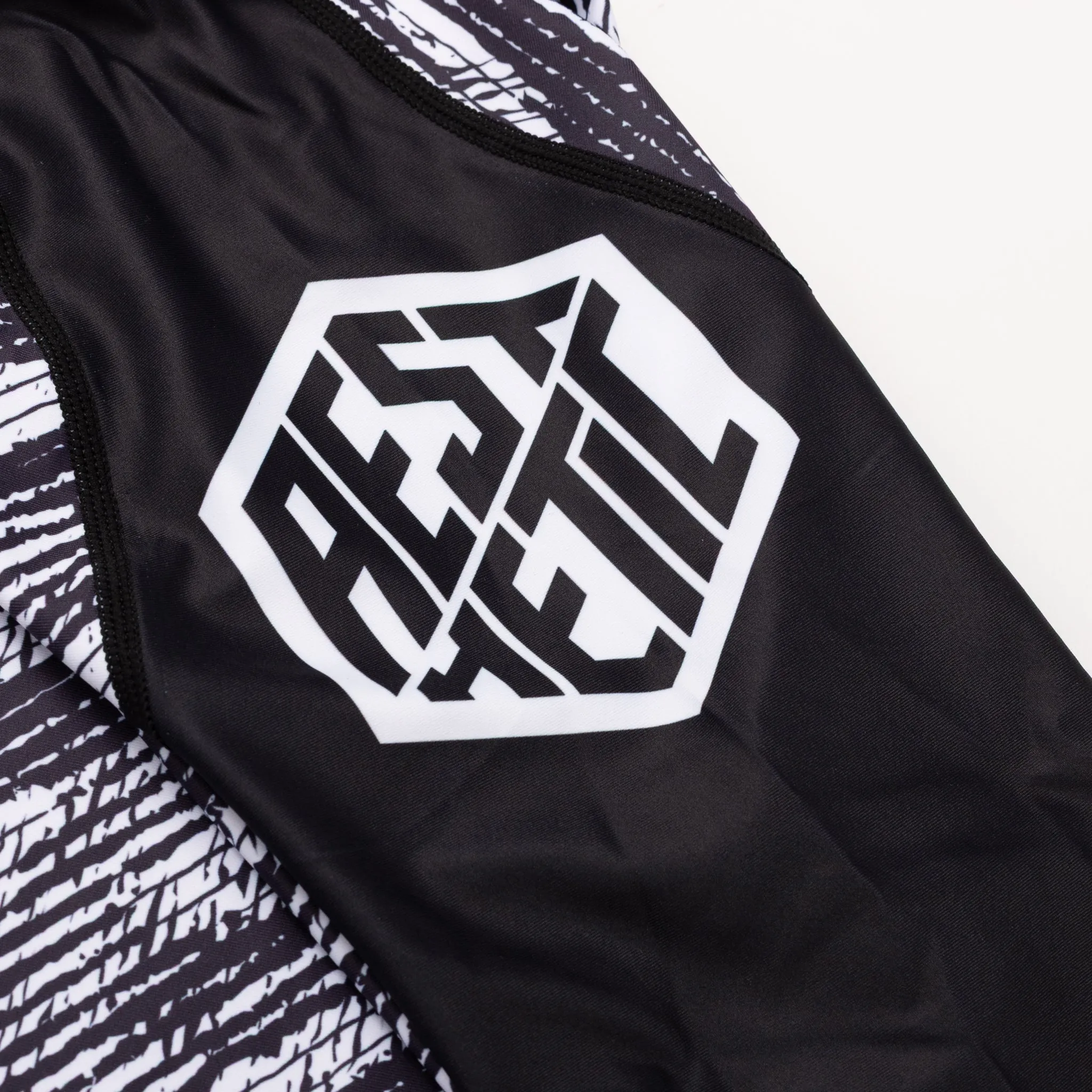 Aesthetic "Inkscape" Short Sleeve Rash Guard