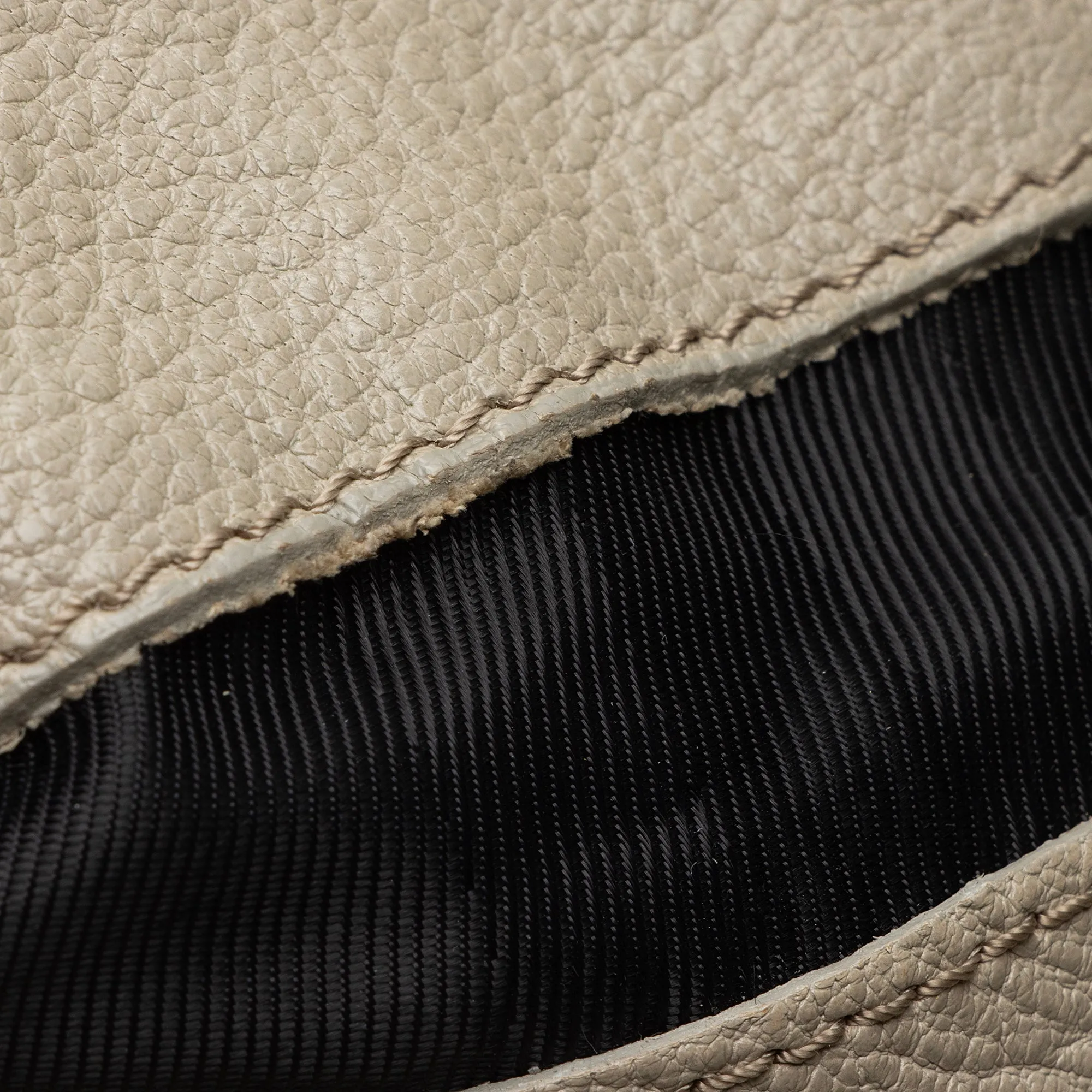 Burberry Leather Lambeth Hobo (SHF-23041)