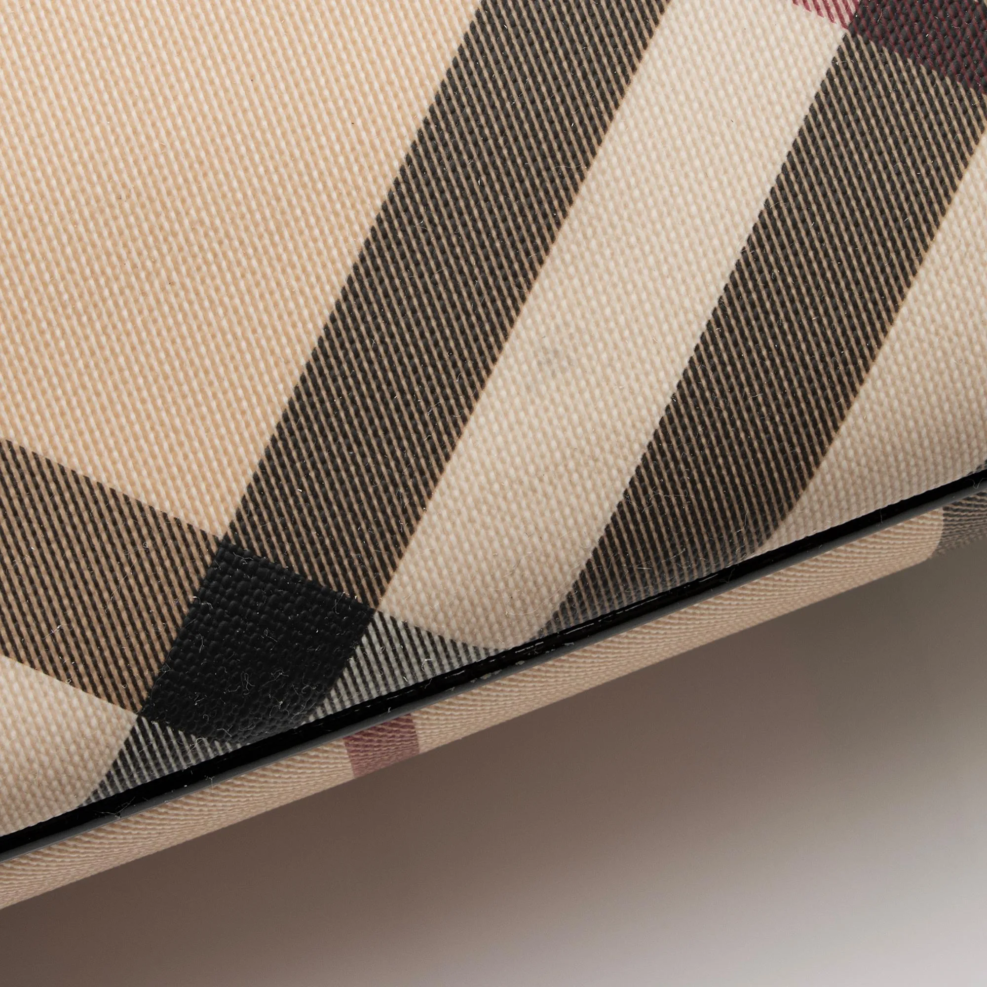 Burberry Super Nova Check Regent Tote (SHF-hyJb8u)