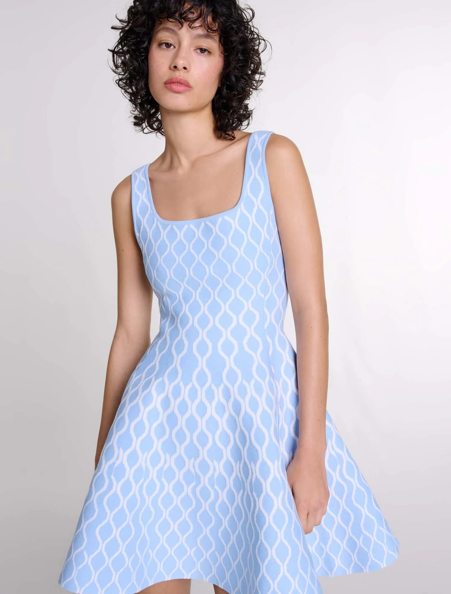 Jacquard knit short dress